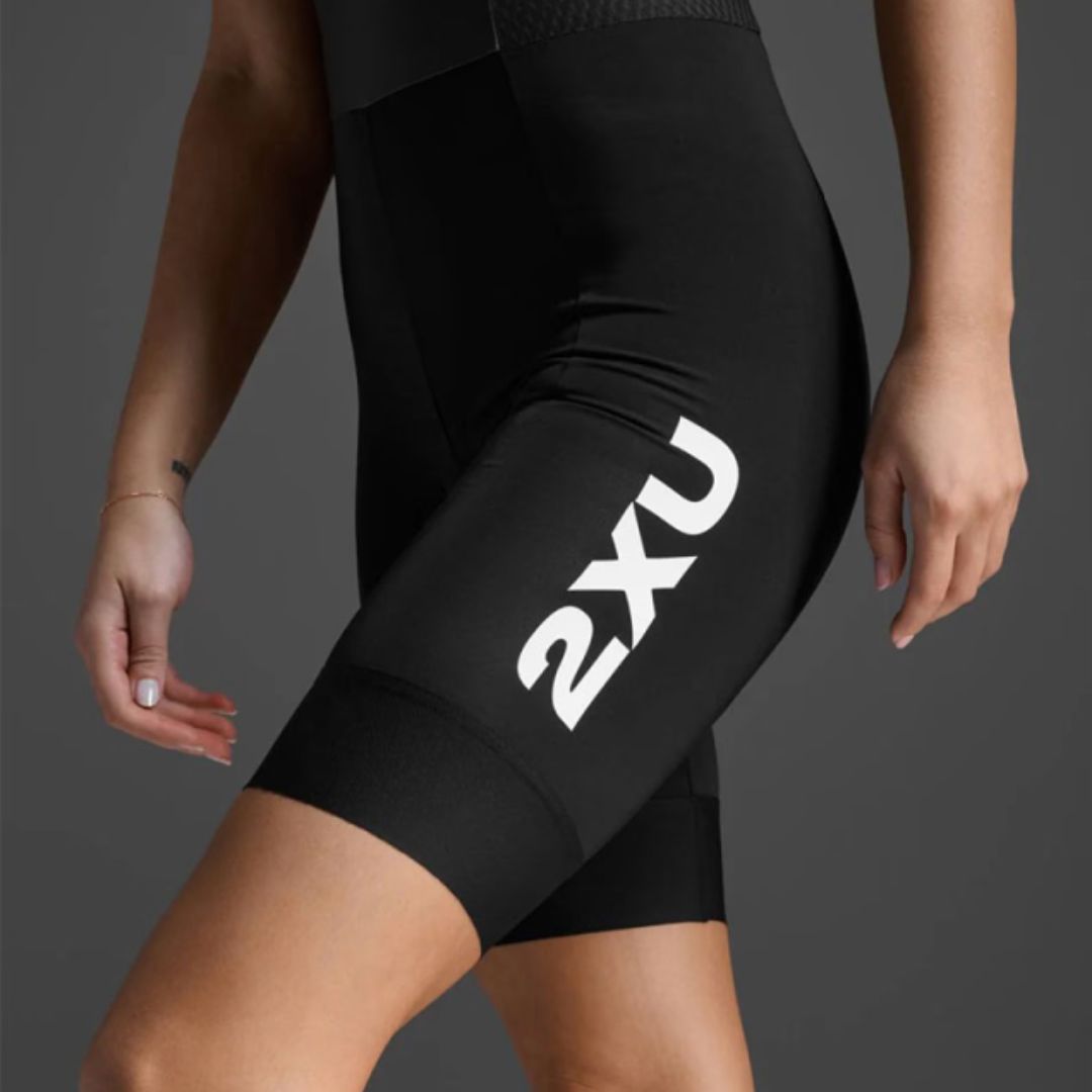 2XU Aero Hex Sleeved – Damen-Einteiler mit Sitzpolster