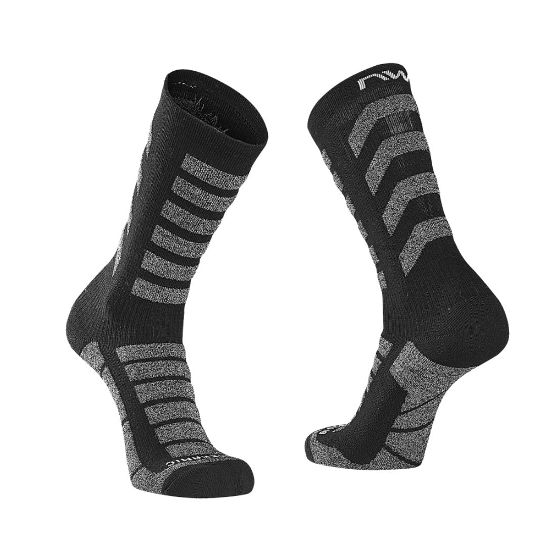 Nordwelle Husky Keramik-Socken mit hohem Schaft